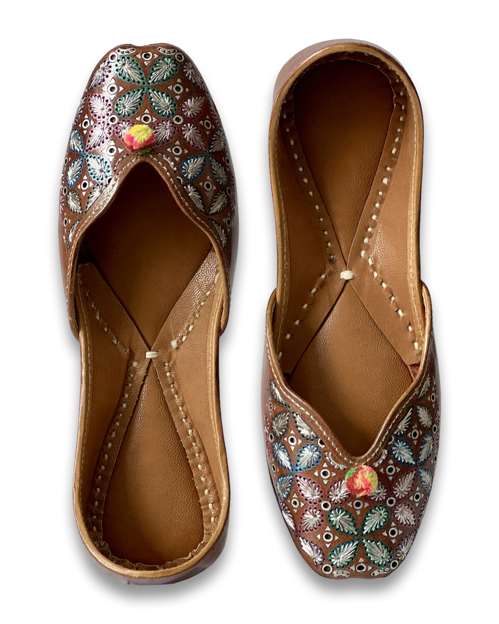 pha || women's embroidered leather jutti, traditional brown floral design, round toe punjabi jutti